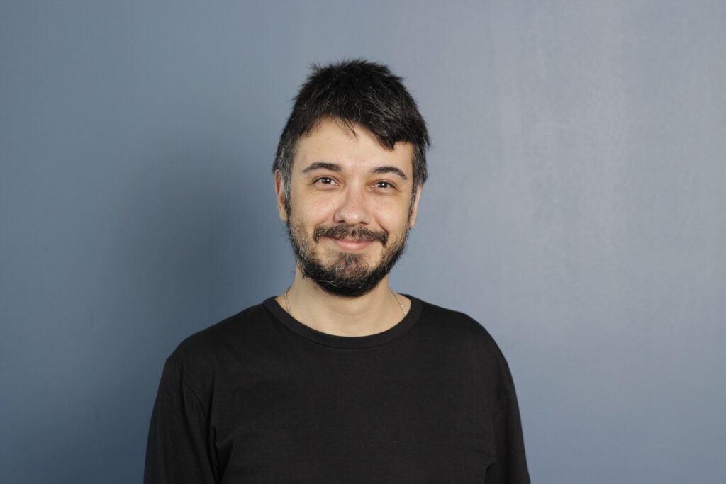 O editor-chefe da Revista EnsinE, Prof. Dr. Leandro Couto Carreira Ricon